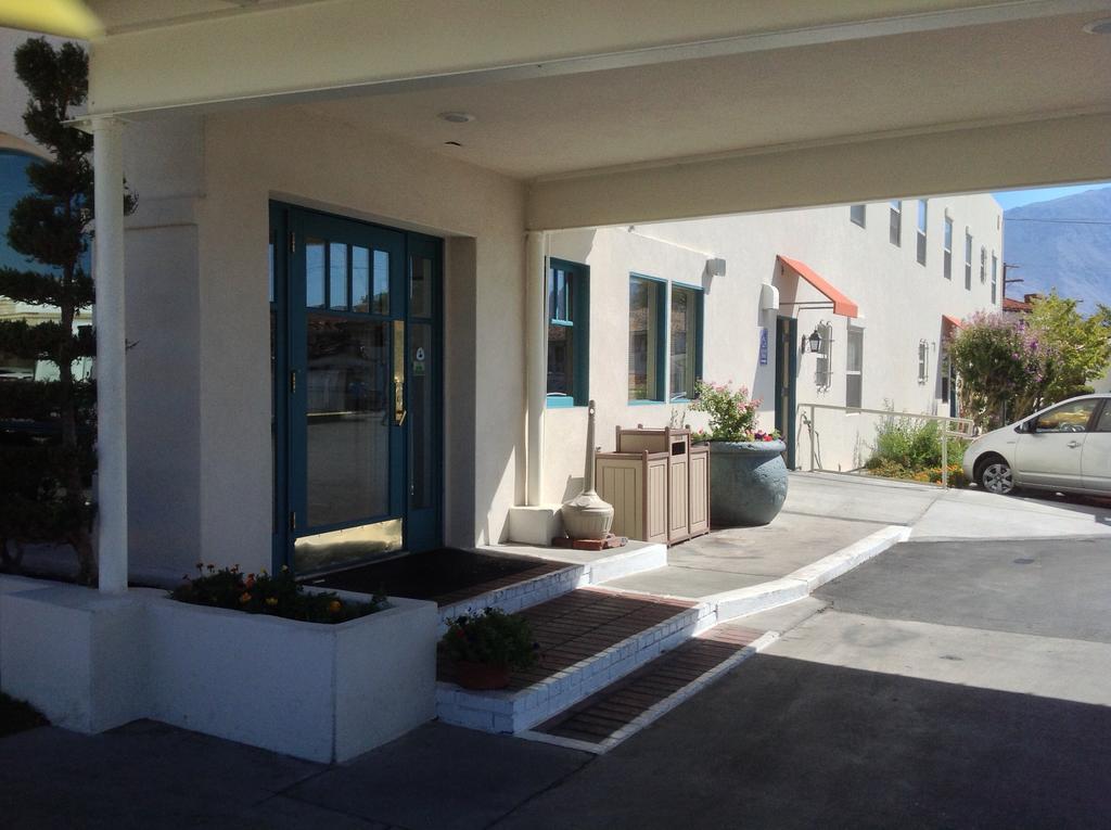 Hotel Historic Dow Lone Pine
